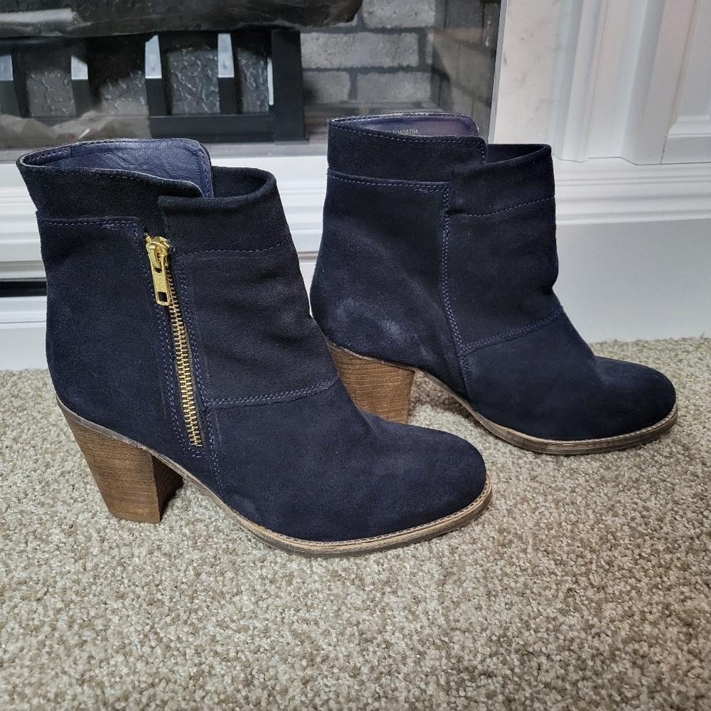 Fiore Leather Blue Suede Booties, Size 5
